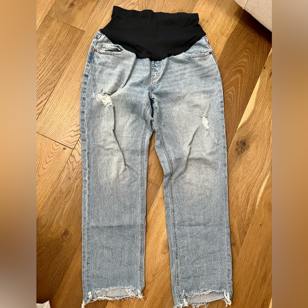 Old navy ripped maternity jeans